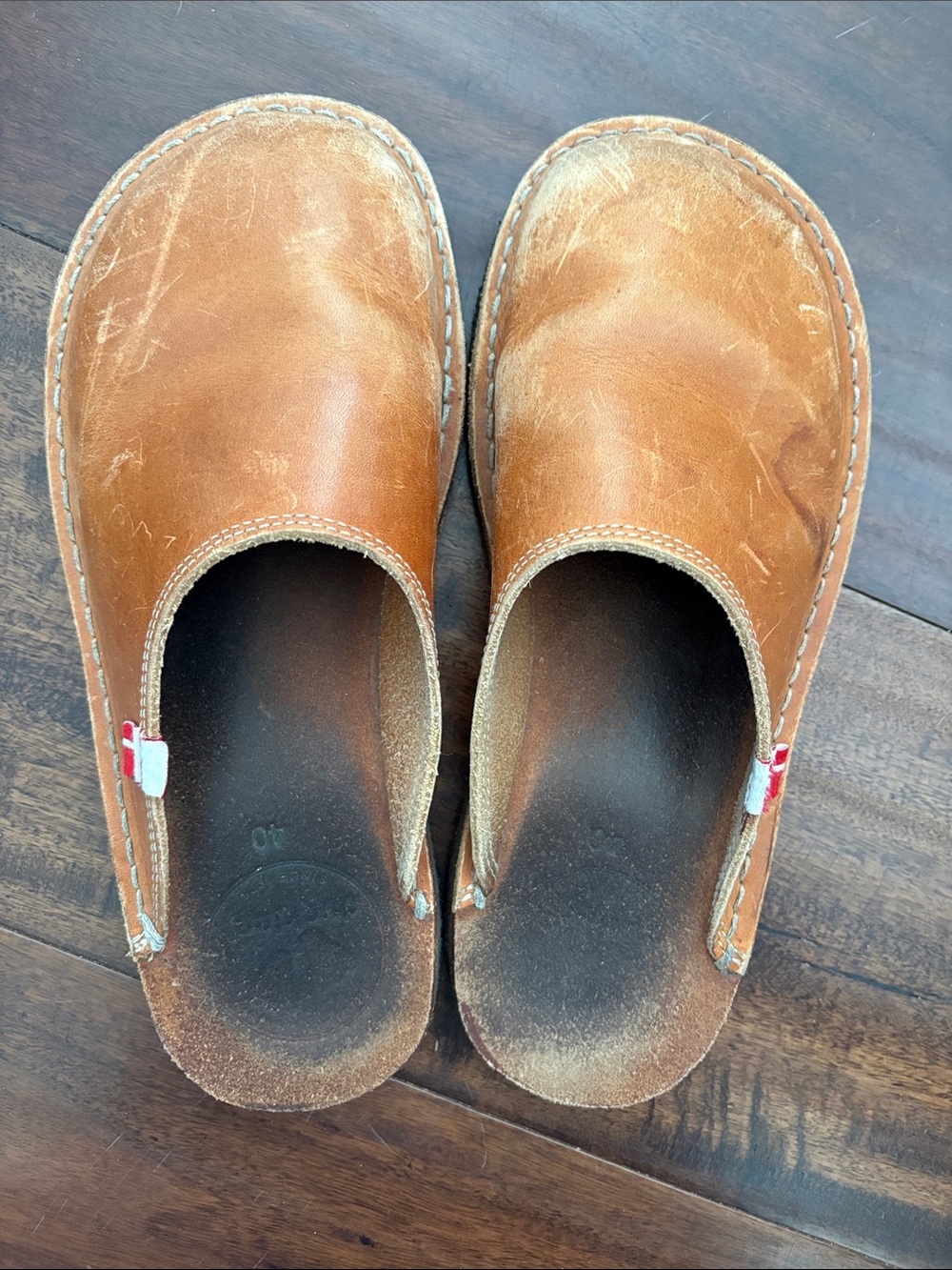 Women's Leather Slip-On Clogs in Tan